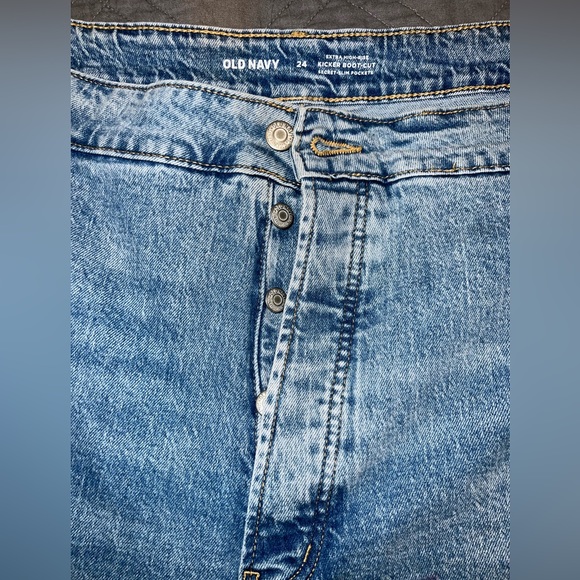 High-Waisted Kicker Boot-Cut Jeans - Picture 2 of 5